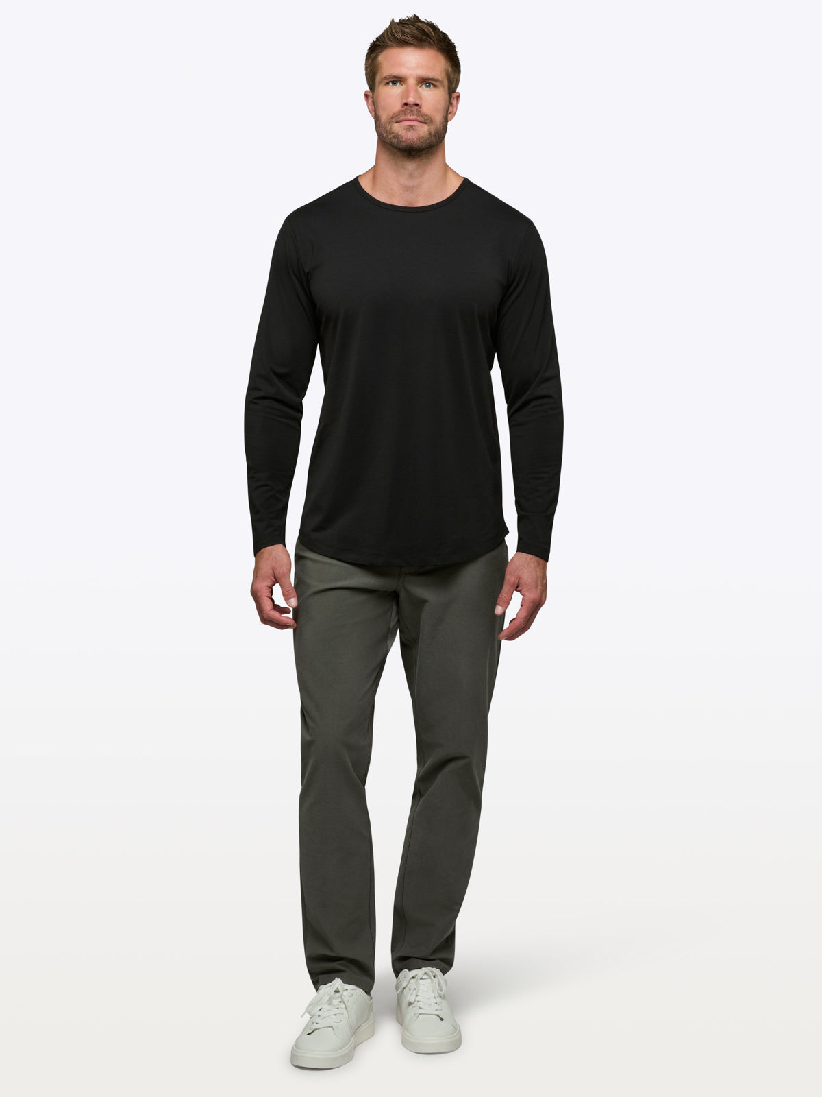 [info]--Davey is 6’2, 200lbs and wears a size XL