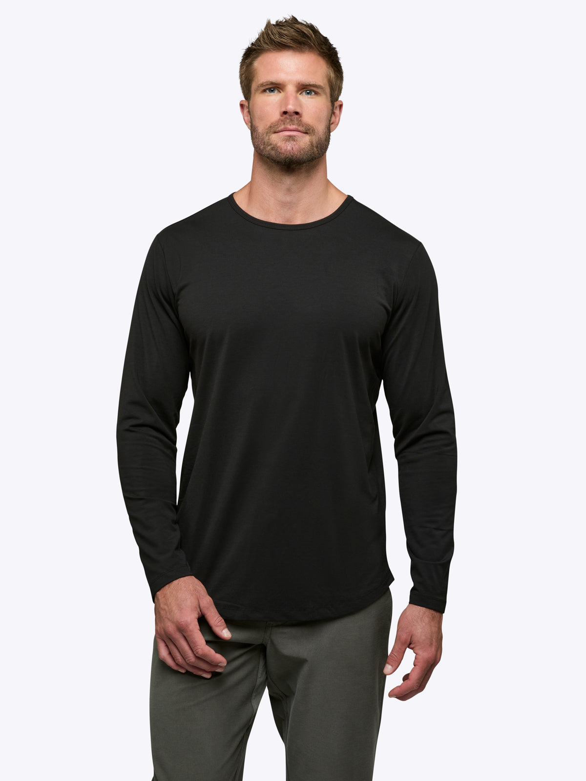 [info]--Davey is 6’2, 200lbs and wears a size XL