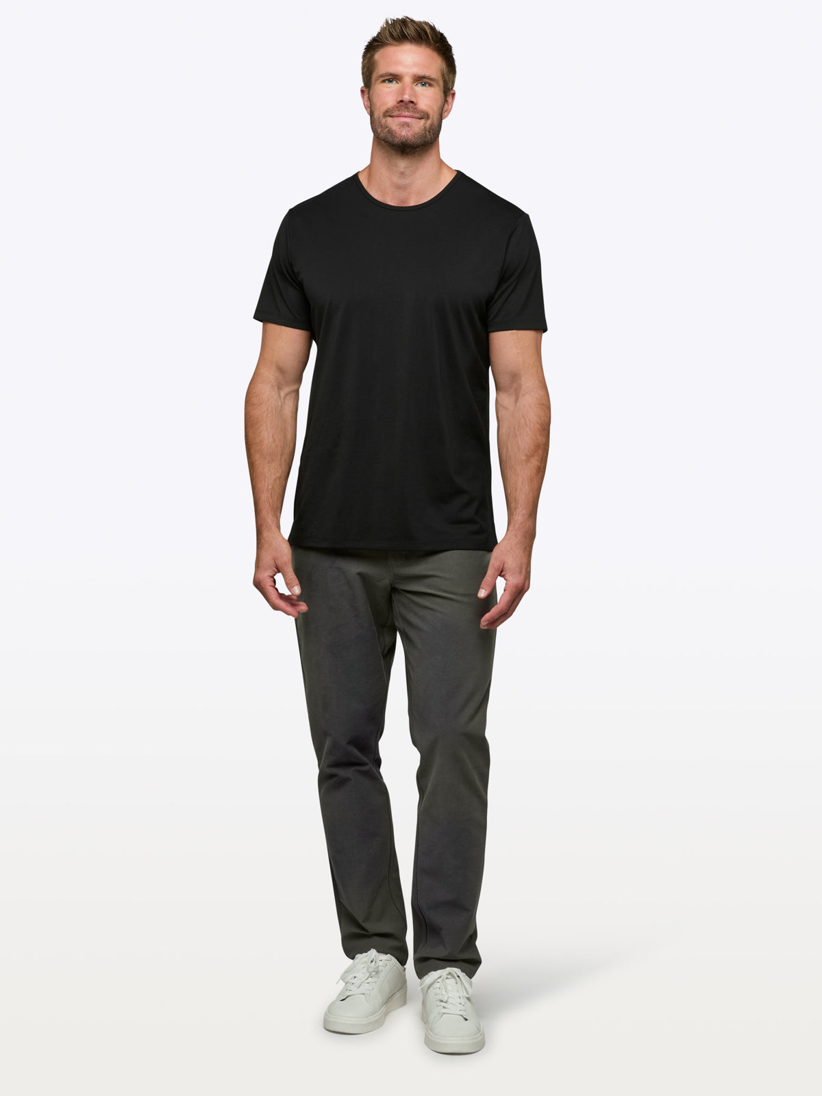 [info]--Davey is 6’2, 200lbs and wears a size XL