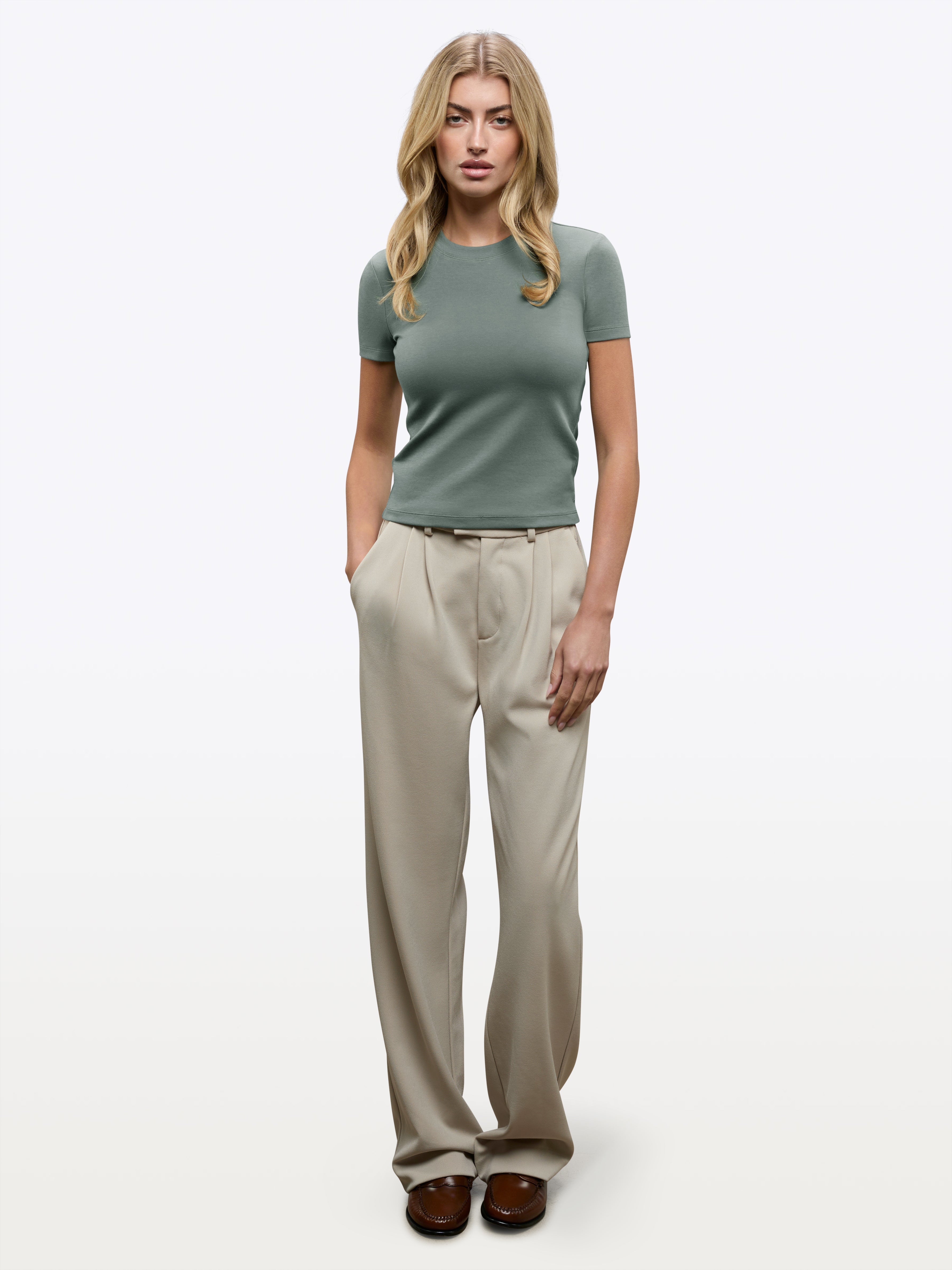 Tomboy Tee | Sage Slim-fit Tomboy-Cotton™