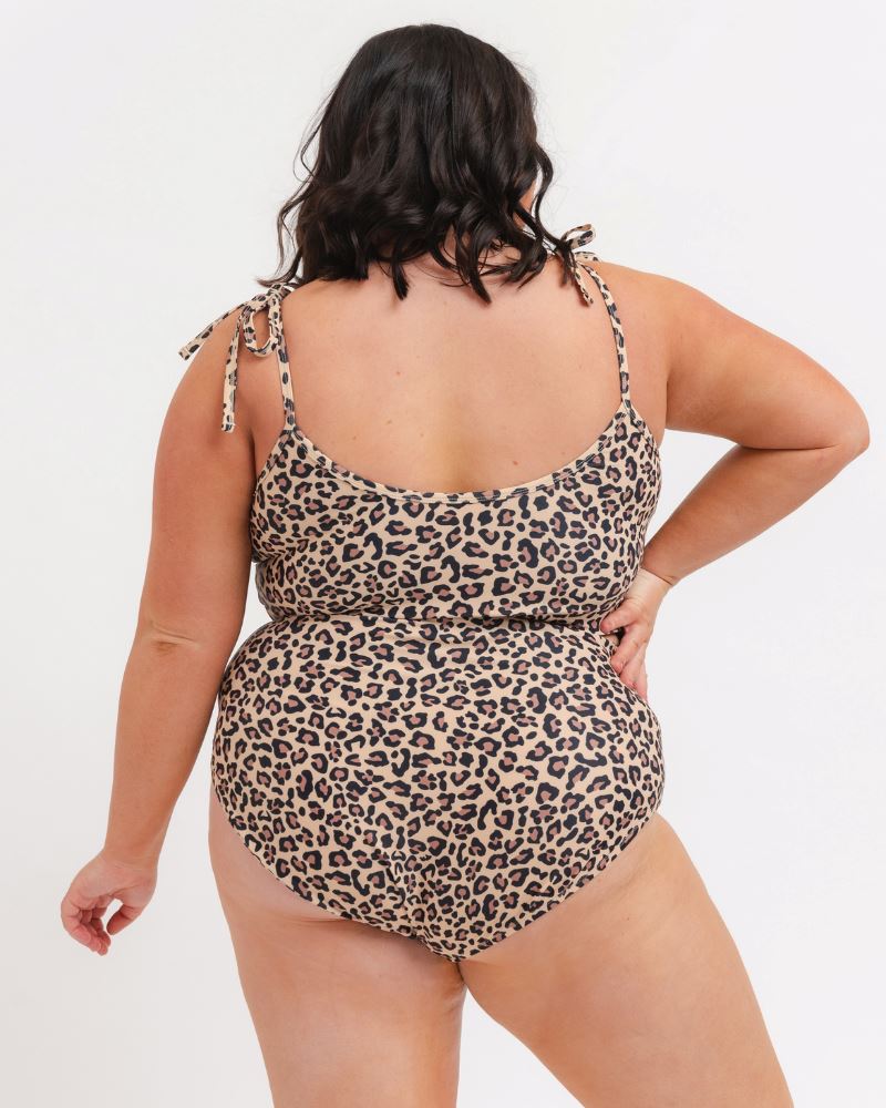 Cheetah Shoulder-Tie Crop Top