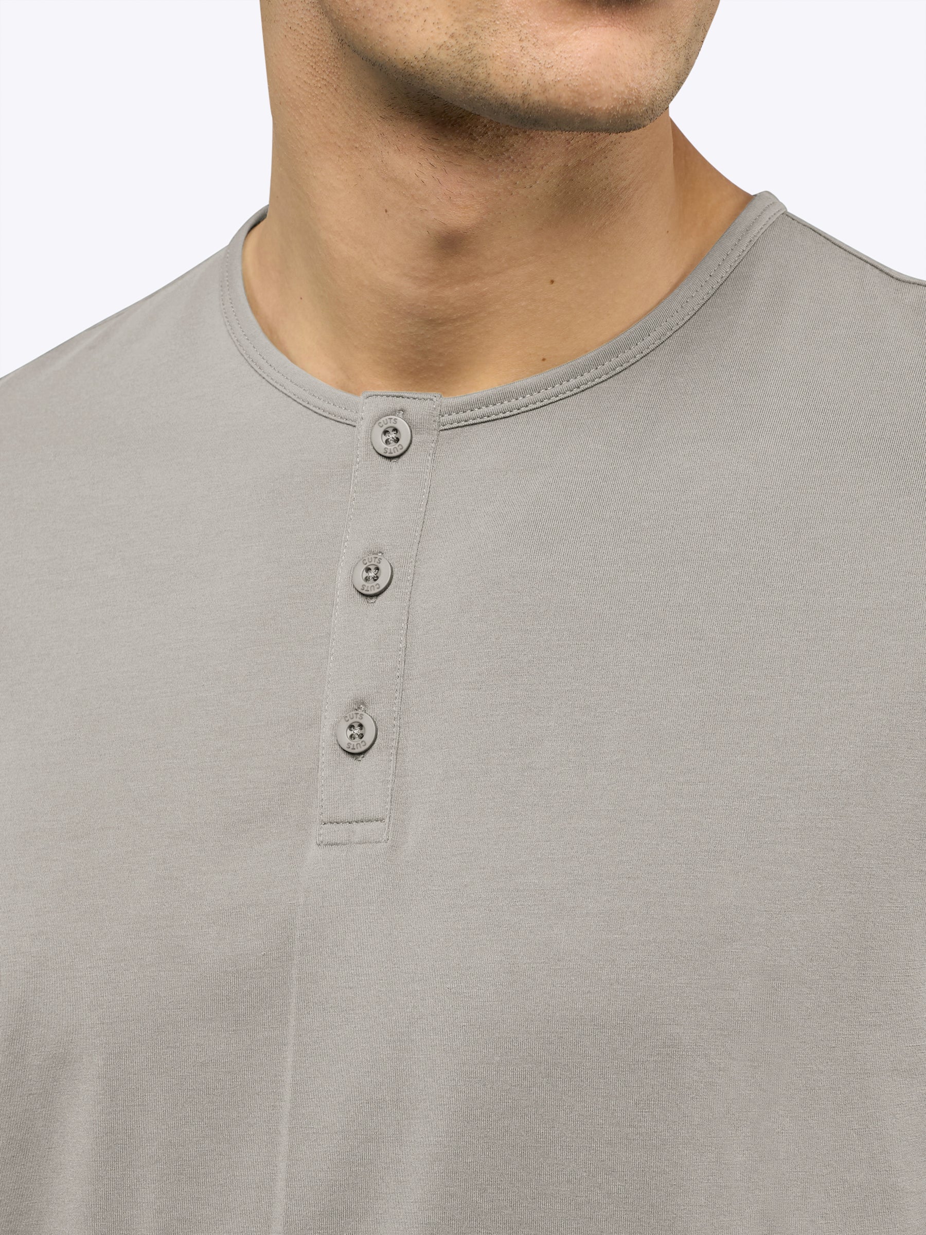 AO Henley Curve-Hem Tee | Morning Dove Signature-Fit PYCA Pro®