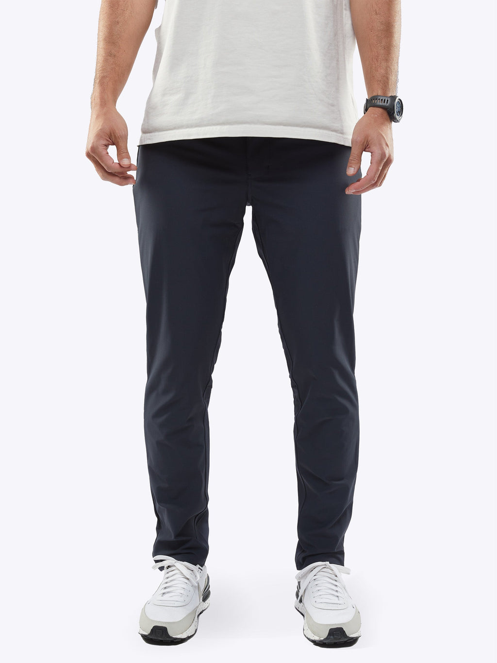 AO 5-Pocket Pant | Obsidian Slim-Fit Versaknit™
